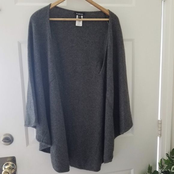 Bebe Cozy 100% Cashmere Cardigan Cape Oversized Shawl Wrap - Picture 3 of 8